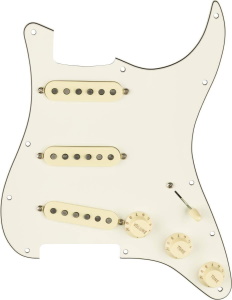 Fender Custom 69 Prewired Stratocaster Pickguard - 3-ply White 