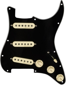 Fender Vintage Noiseless Prewired Stratocaster Pickguard - 3-Ply Black